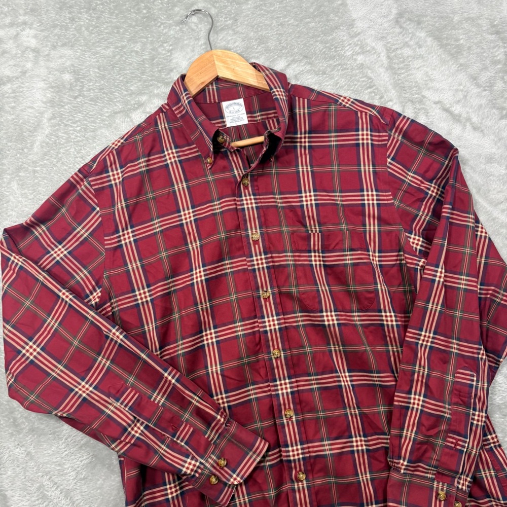 Brooks Brothers Button Down Mens L Red Plaid Non-Iron Supima Cotton Shirt